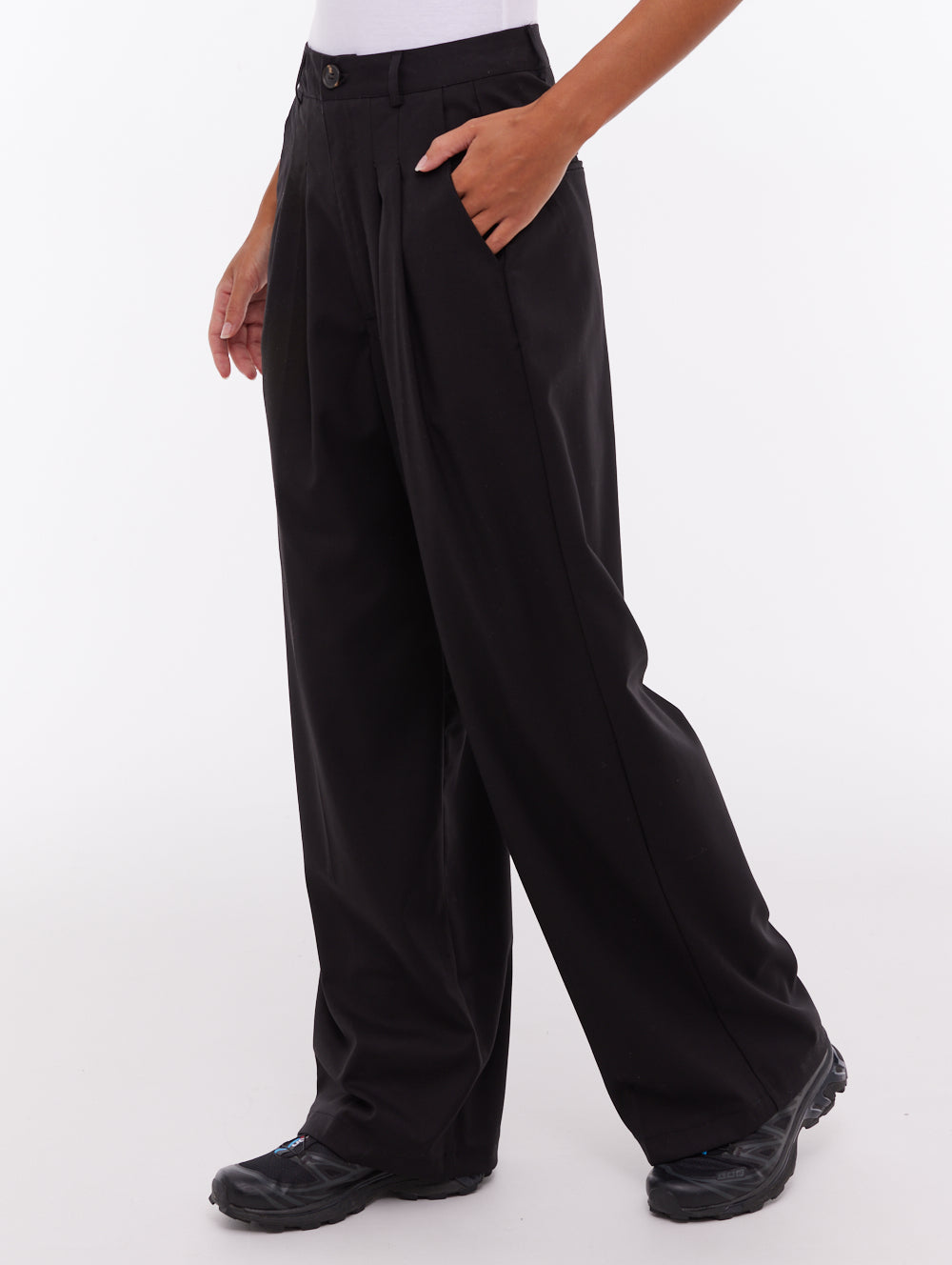 Monnie Black BK001 Bottoms Woven Shot 1