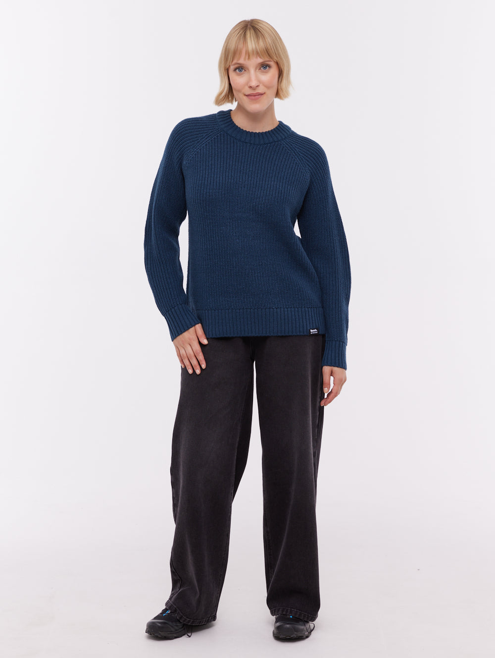Sorpha Blue NY018 Knit Crews Raglan Jumper Shot 2