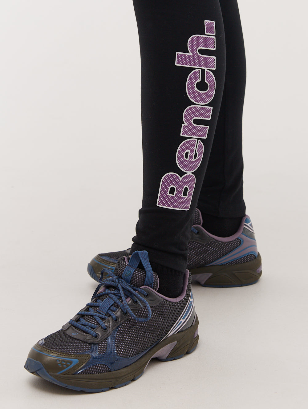 ELIRA Black BK014 Leggings Logo Shot 2