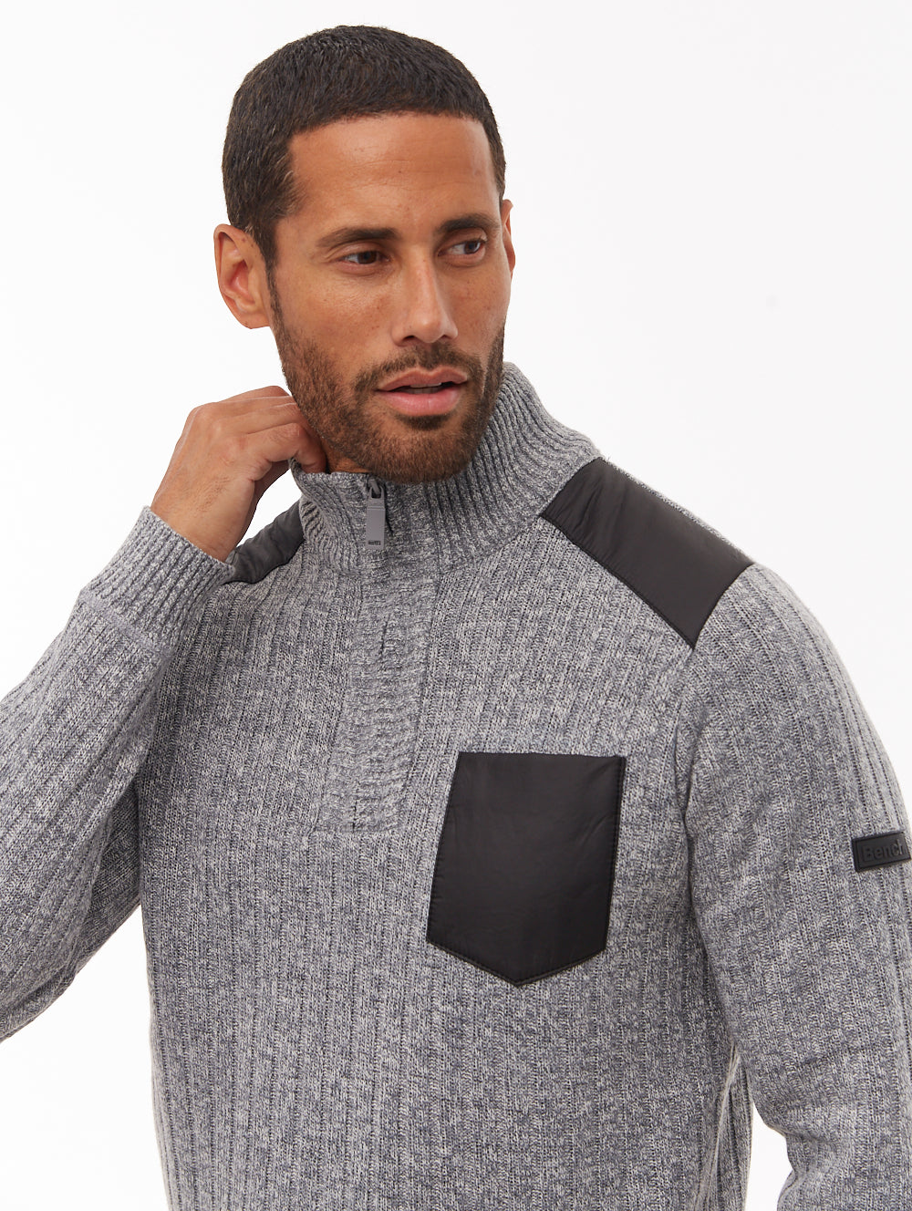 Verto Grey Knit 1/4 Zips Check Lining 7 Gauge Shot 1