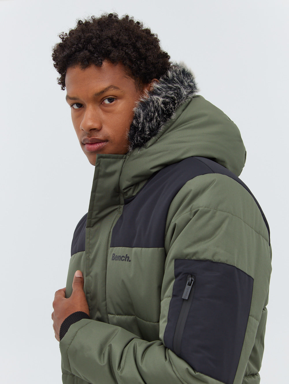 Tillor Hooded Parka - BN2K118884 - Bench