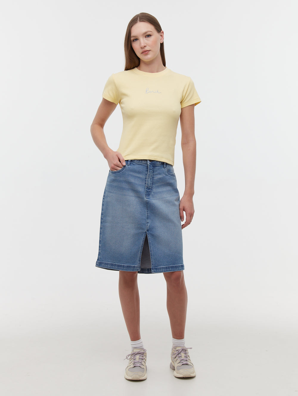 Tarryn Script Emblem T-Shirt