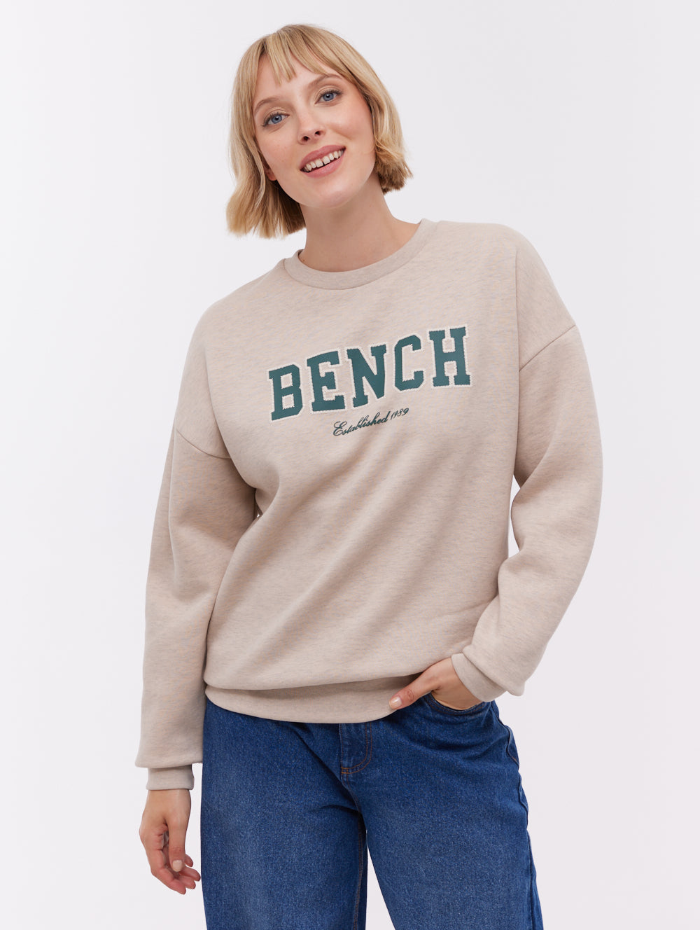 Ercie chandail à col rond style collégial - Beige