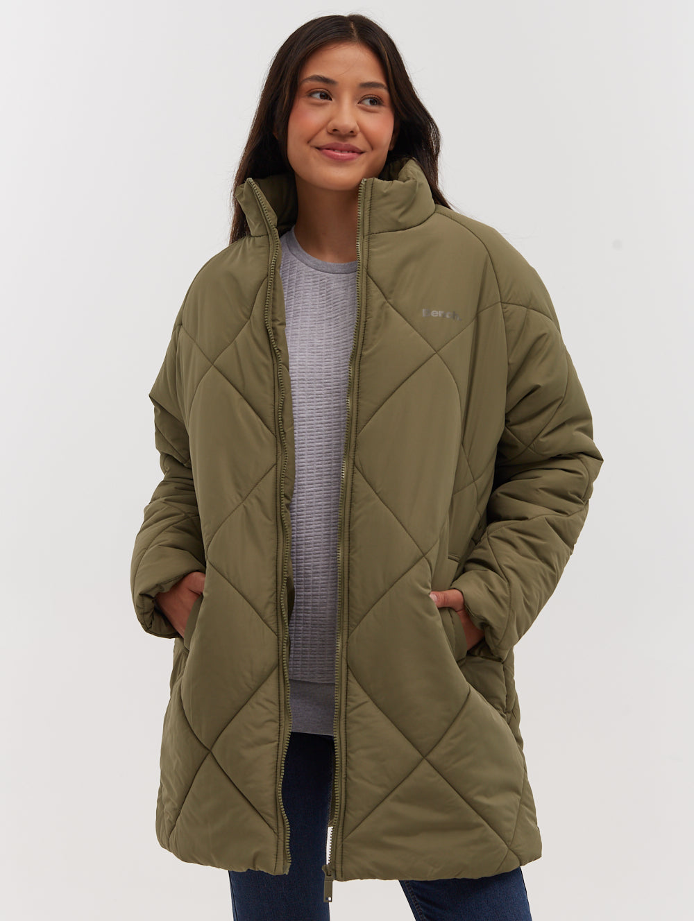 Yarah Oversize Diamond Puffer Coat