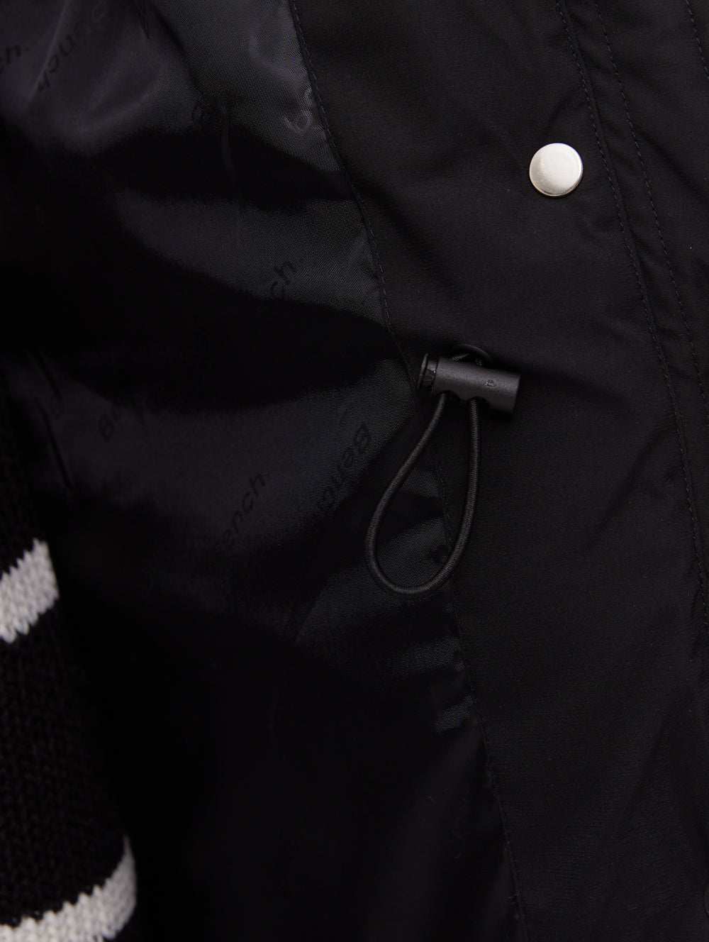 Fina parka matelassé à capuchon - Noir