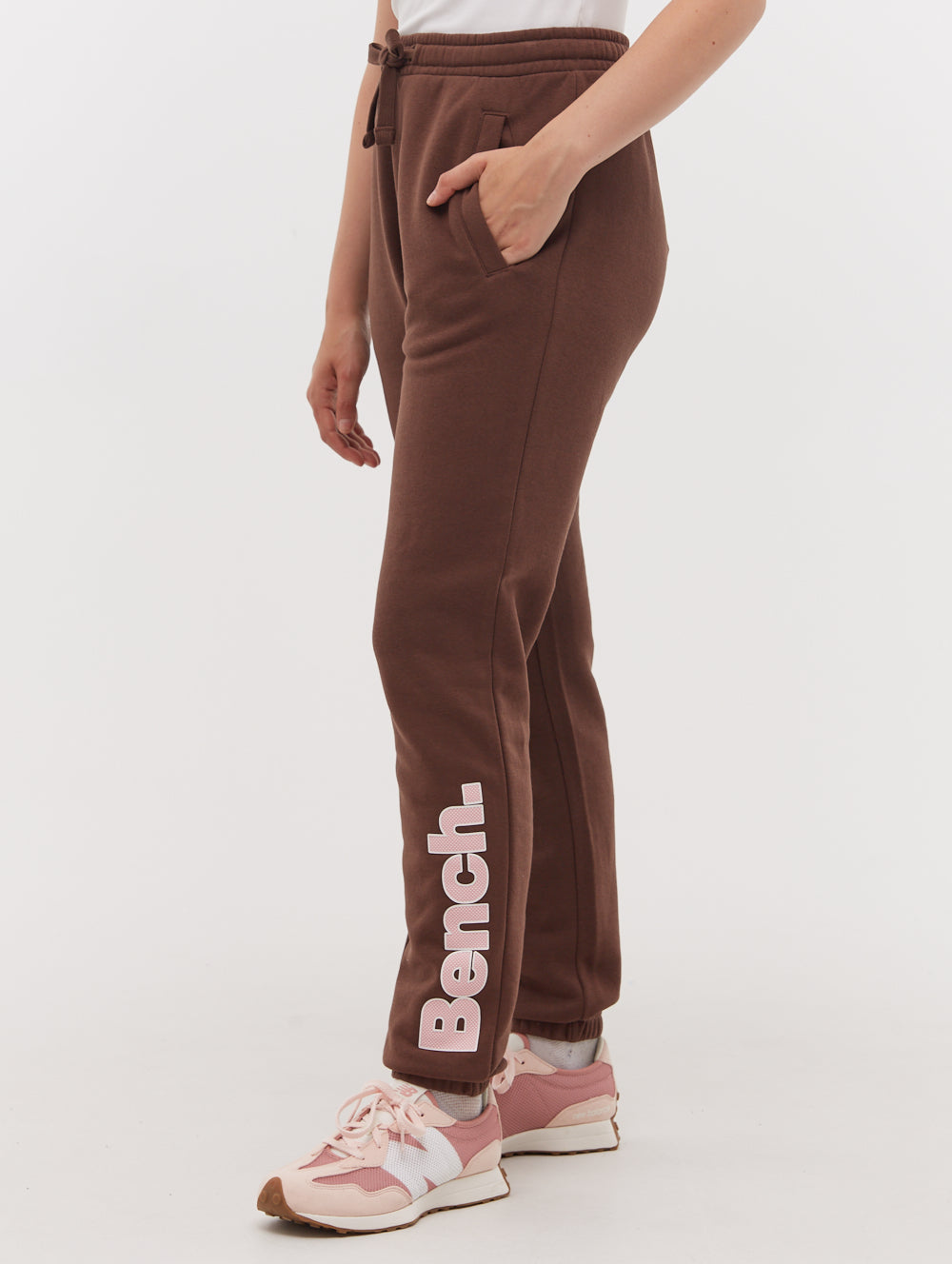 BRIEFING｜MENS WARM 3D LOGO JOGGER PANTS | Rakuten Fashion